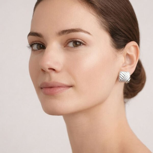 Alternative view of Σκουλαρίκια Ασημένια Mylah