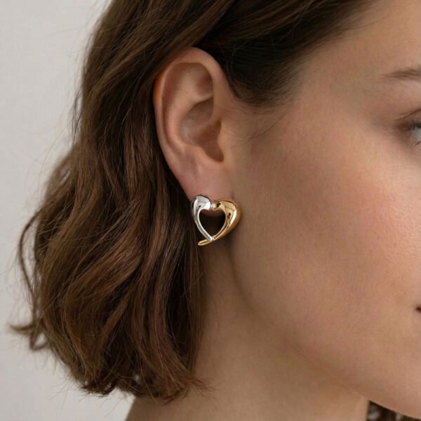 Alternative view of Σκουλαρίκια Χρυσά - Ασημένια  Cora Hearts